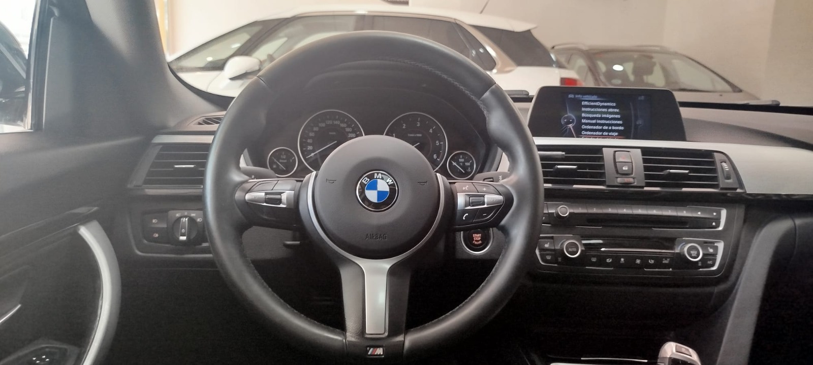Volante e instrumentos de BMW en CarsPremium Albal